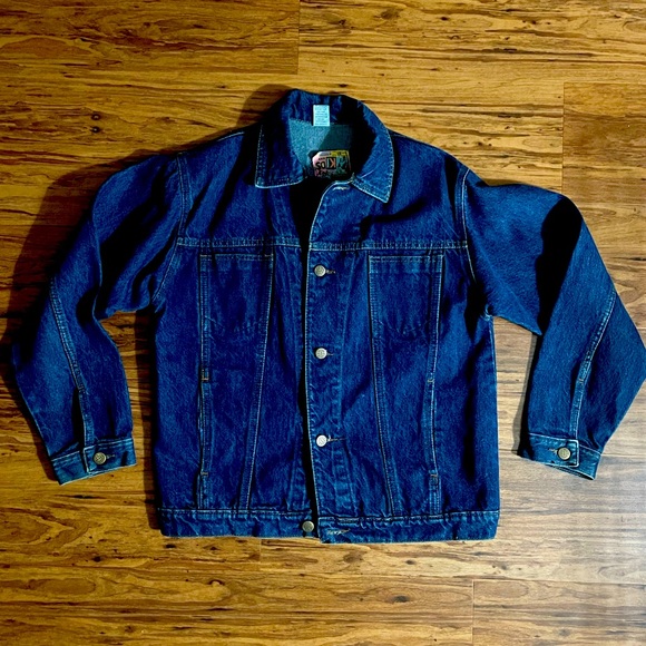 Rare Find! Hand Painted Vintage Denim Jacket size S - Picture 3 of 7
